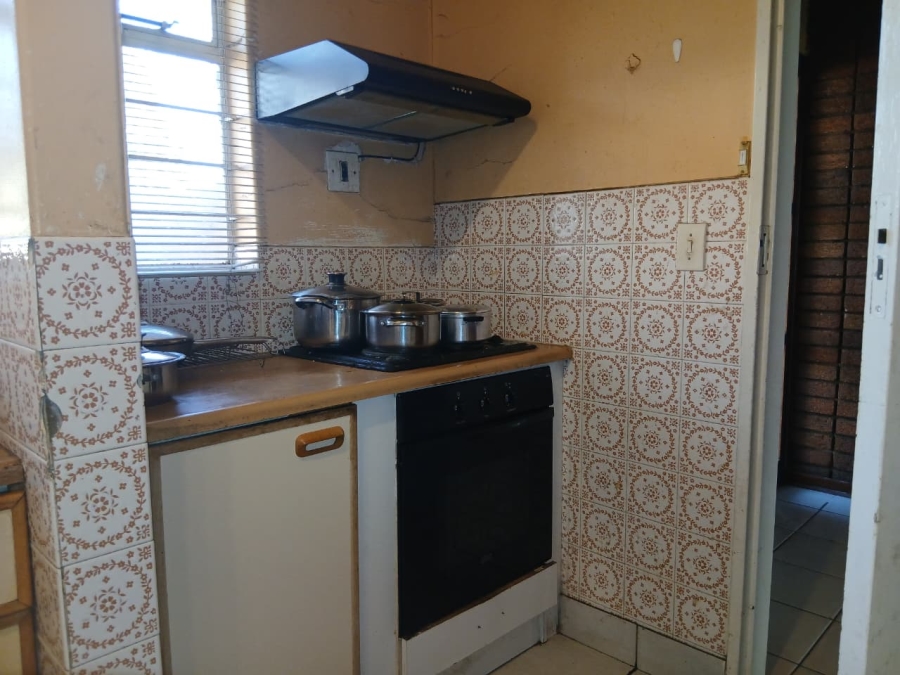 4 Bedroom Property for Sale in Brackenhurst Gauteng