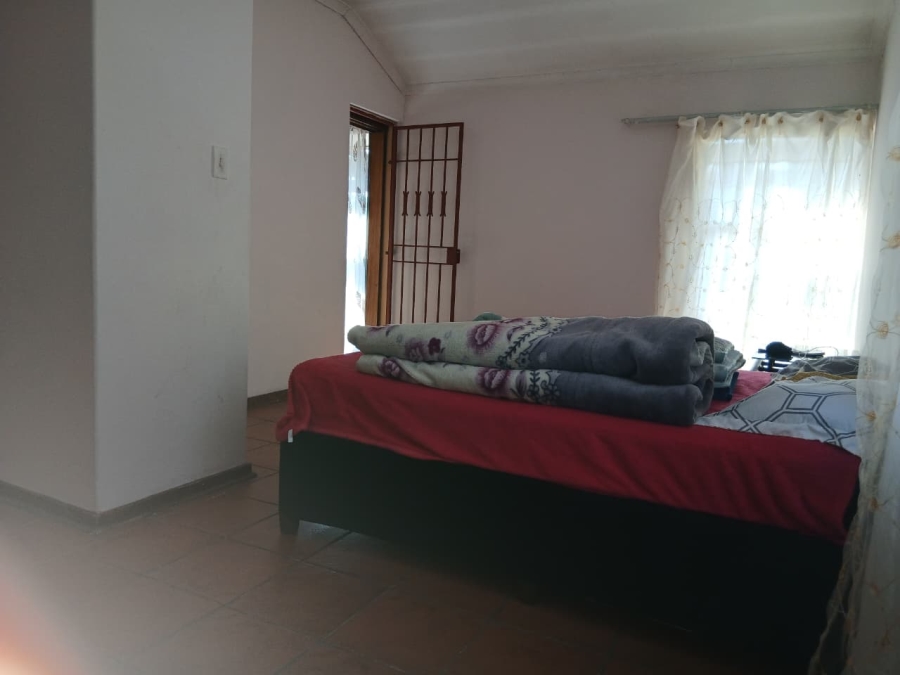 4 Bedroom Property for Sale in Brackenhurst Gauteng