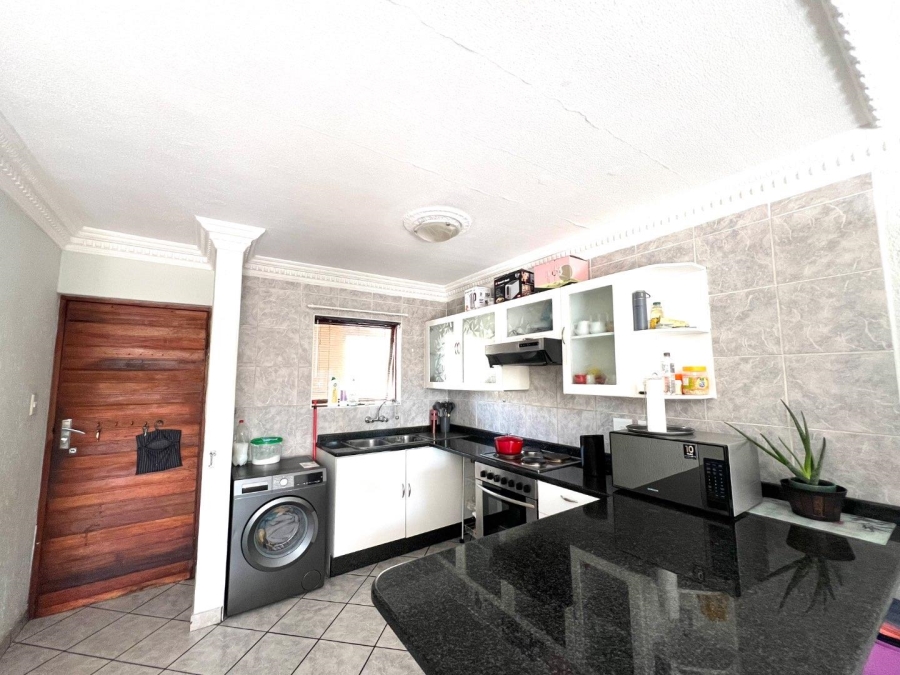 3 Bedroom Property for Sale in New Market Gauteng