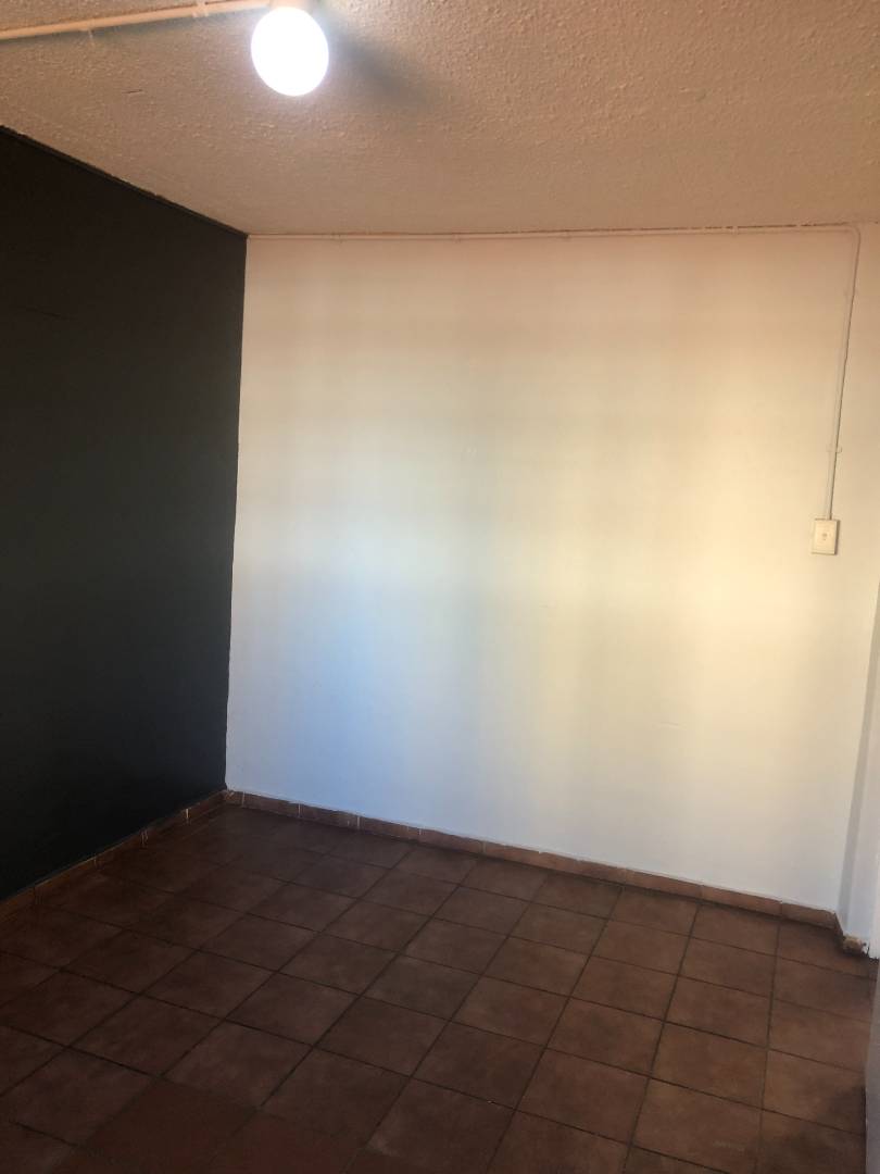 To Let 0 Bedroom Property for Rent in Hillbrow Gauteng