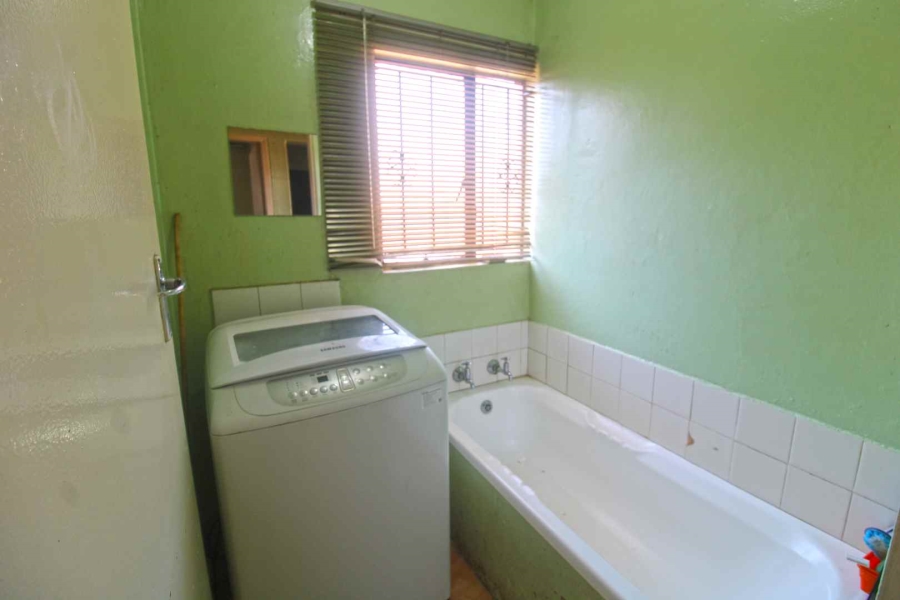 2 Bedroom Property for Sale in Vosloorus Gauteng