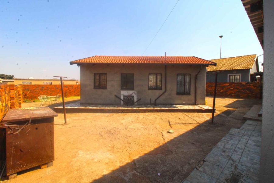2 Bedroom Property for Sale in Vosloorus Gauteng