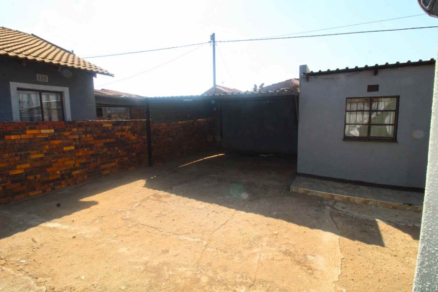 2 Bedroom Property for Sale in Vosloorus Gauteng