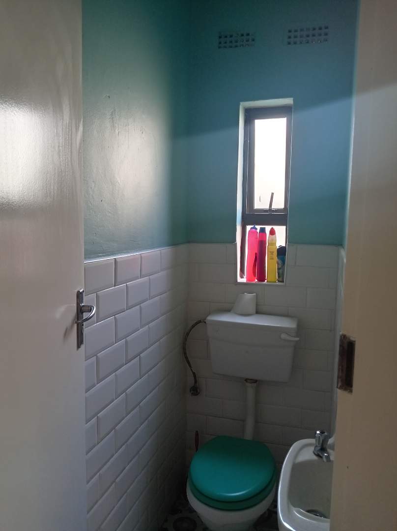 To Let 3 Bedroom Property for Rent in Corlett Gardens Gauteng