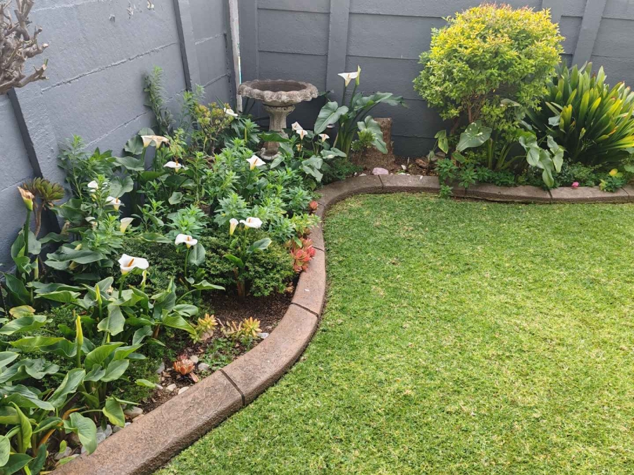 3 Bedroom Property for Sale in Dunsevern Gauteng