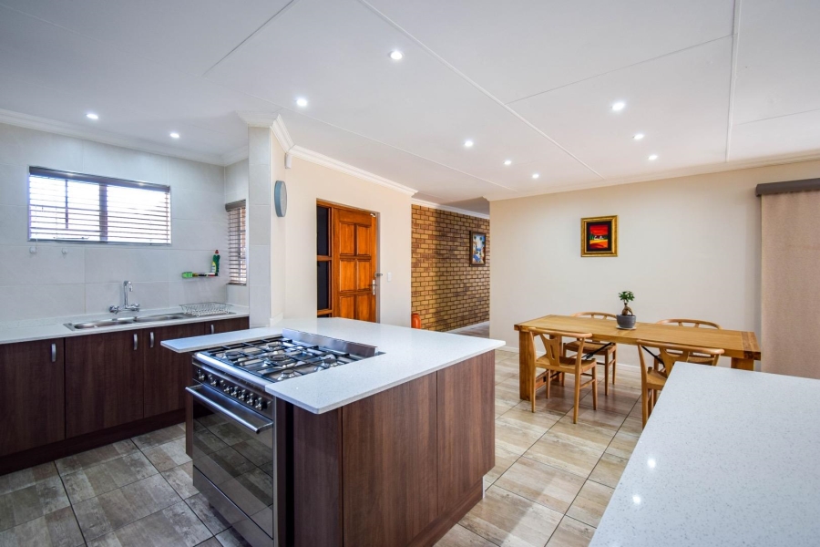 3 Bedroom Property for Sale in Moreleta Park Gauteng