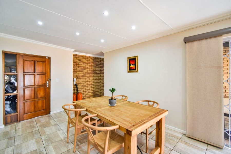 3 Bedroom Property for Sale in Moreleta Park Gauteng