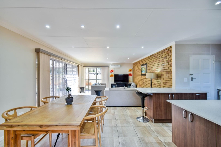 3 Bedroom Property for Sale in Moreleta Park Gauteng