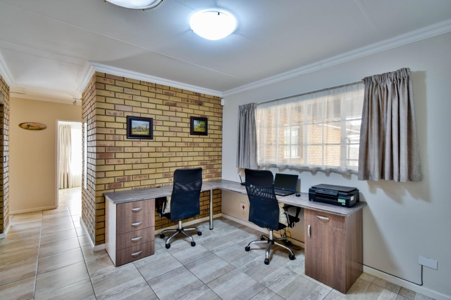3 Bedroom Property for Sale in Moreleta Park Gauteng
