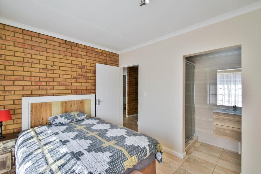 3 Bedroom Property for Sale in Moreleta Park Gauteng