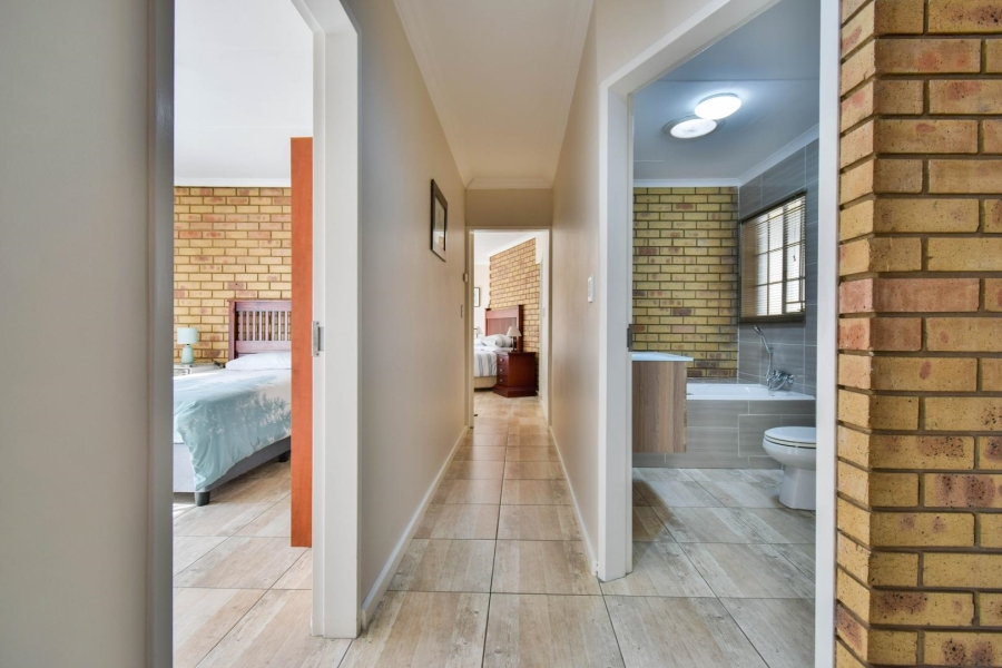 3 Bedroom Property for Sale in Moreleta Park Gauteng