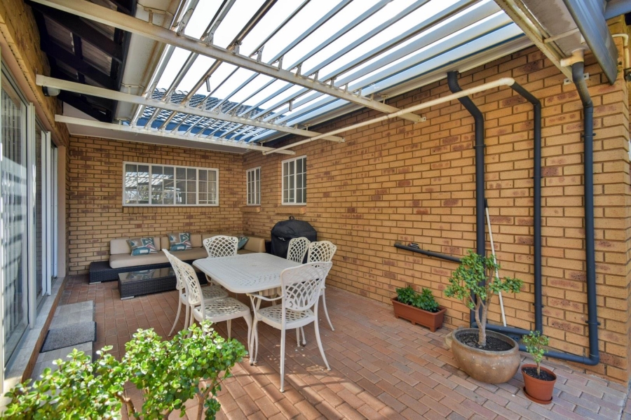 3 Bedroom Property for Sale in Moreleta Park Gauteng