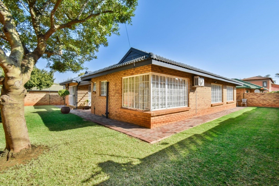 3 Bedroom Property for Sale in Moreleta Park Gauteng