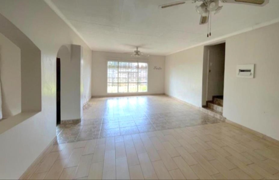 3 Bedroom Property for Sale in Proclamation Hill Gauteng