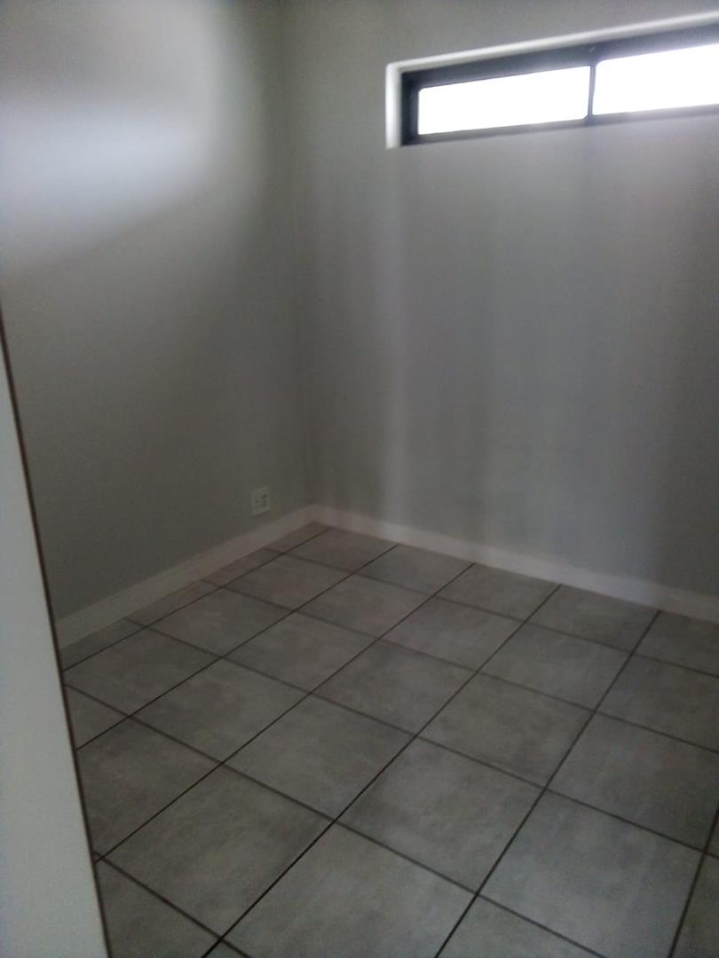 To Let 2 Bedroom Property for Rent in Linbro Park Gauteng