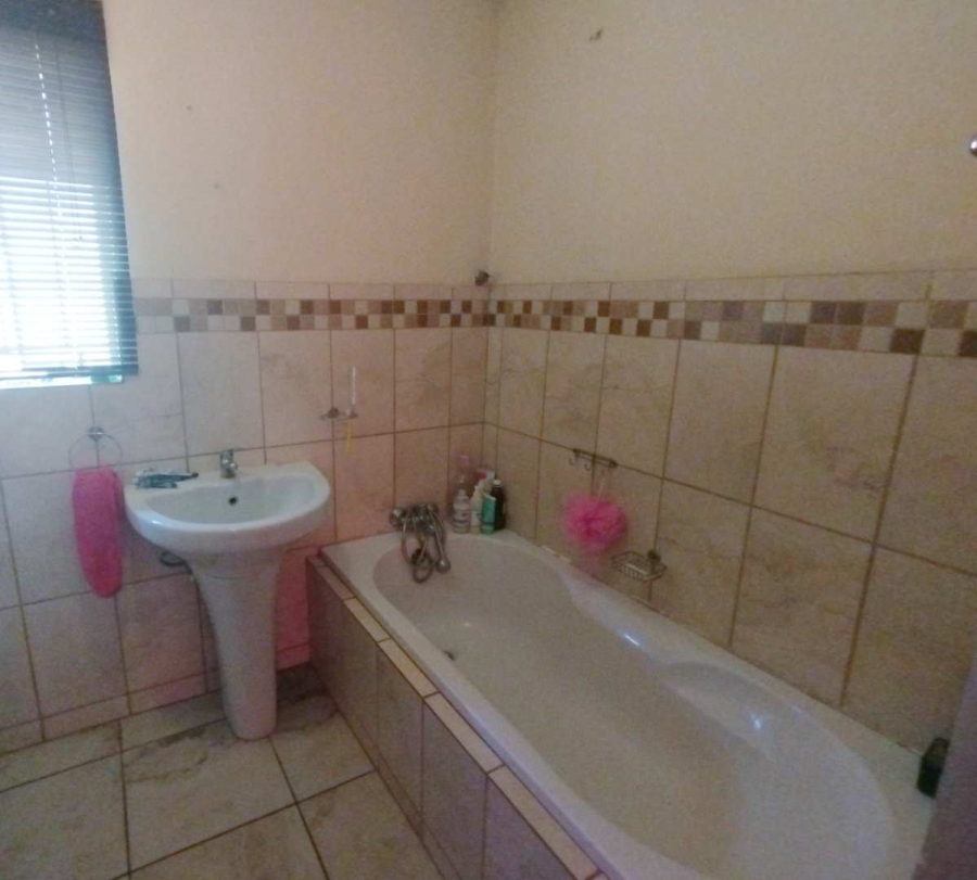 3 Bedroom Property for Sale in Doornpoort Gauteng