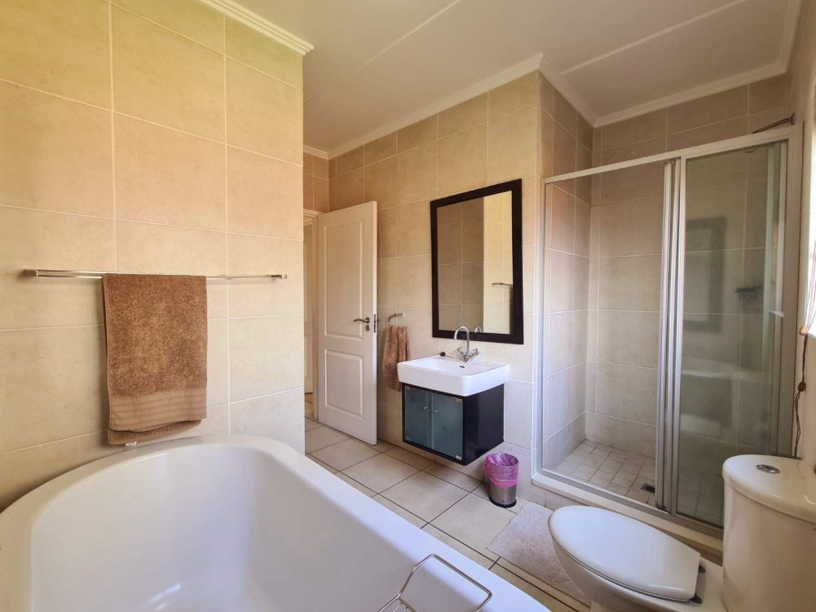 2 Bedroom Property for Sale in Solheim Gauteng