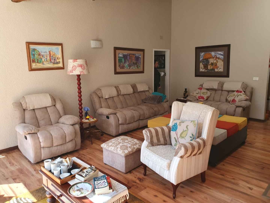 4 Bedroom Property for Sale in Bassonia Gauteng