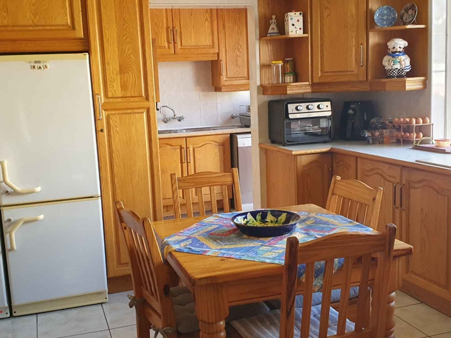4 Bedroom Property for Sale in Bassonia Gauteng