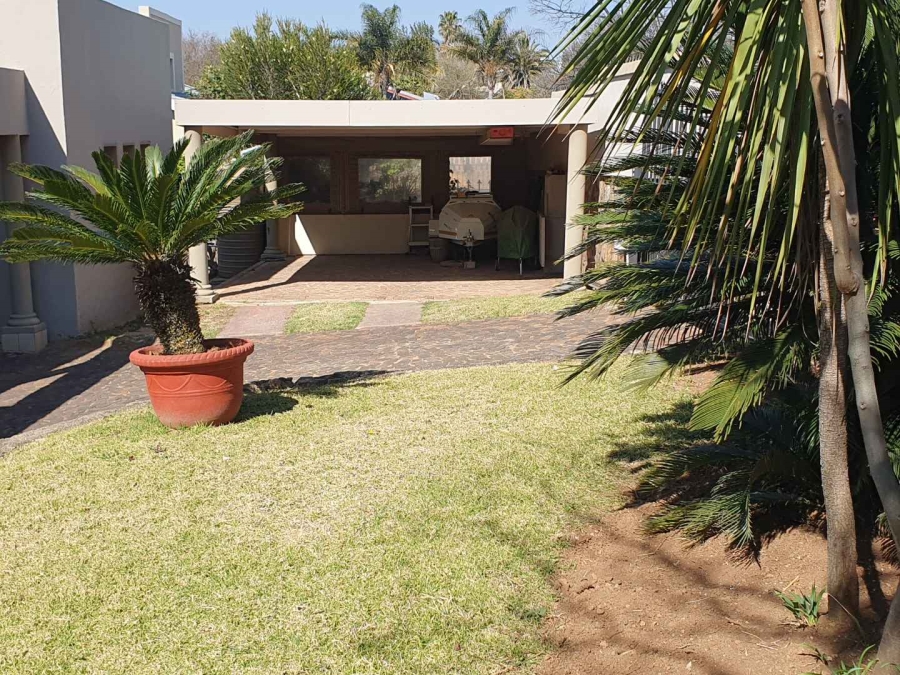 4 Bedroom Property for Sale in Bassonia Gauteng