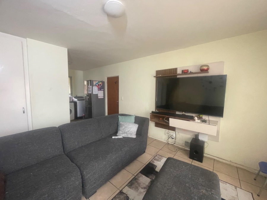 2 Bedroom Property for Sale in Esther Park Gauteng