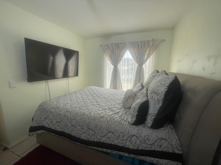 2 Bedroom Property for Sale in Esther Park Gauteng