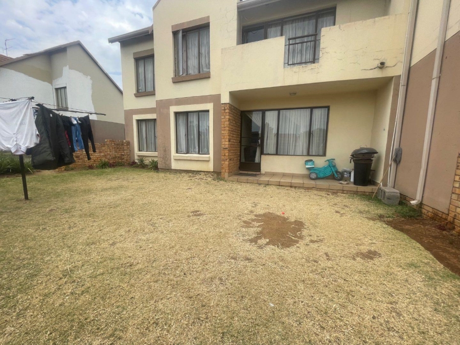 2 Bedroom Property for Sale in Esther Park Gauteng