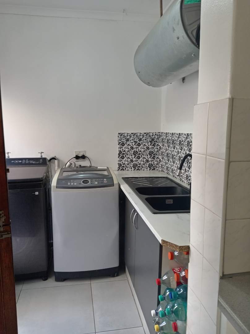 To Let 3 Bedroom Property for Rent in Lyndhurst Gauteng