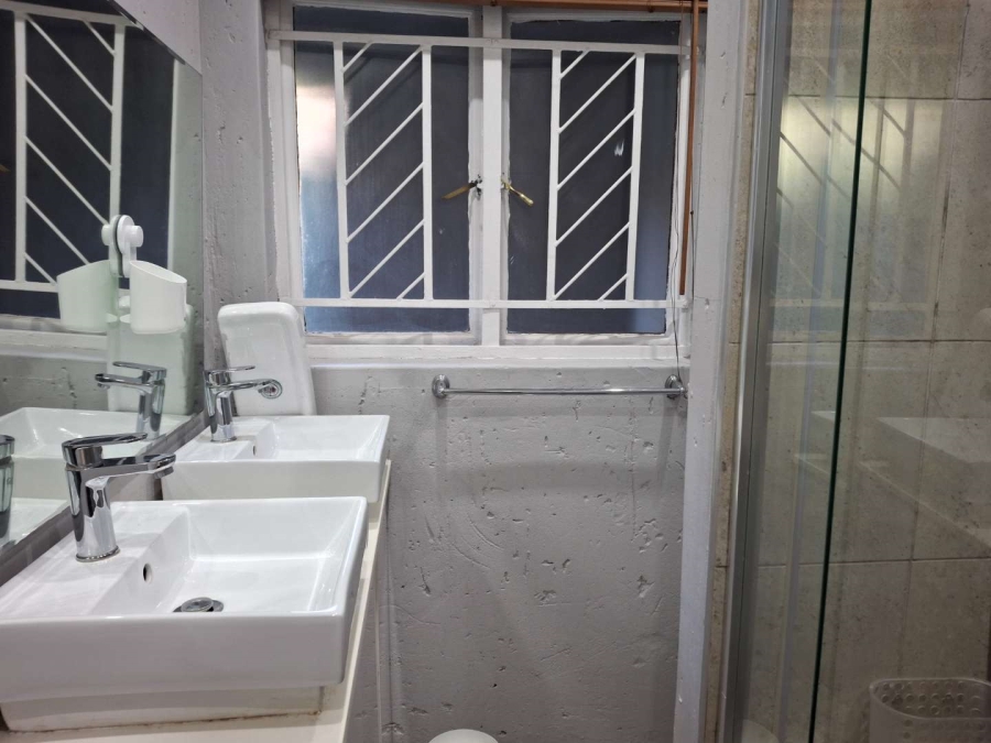 To Let 1 Bedroom Property for Rent in Morningside Gauteng