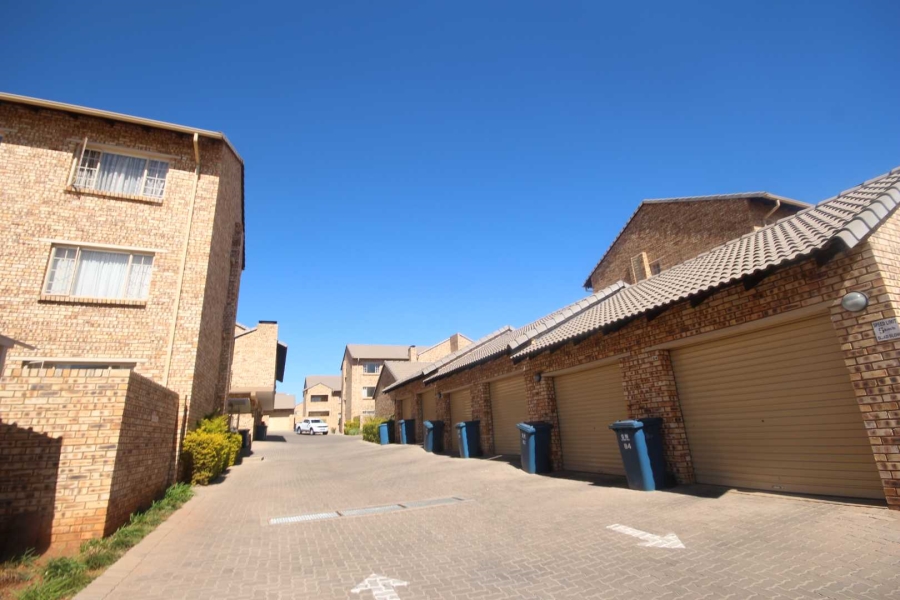 To Let 3 Bedroom Property for Rent in Celtisdal Gauteng