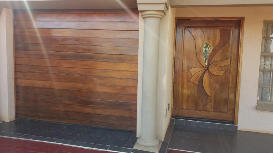 3 Bedroom Property for Sale in Soshanguve VV Gauteng