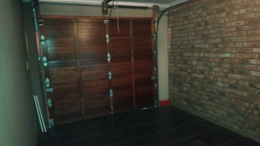 3 Bedroom Property for Sale in Soshanguve VV Gauteng