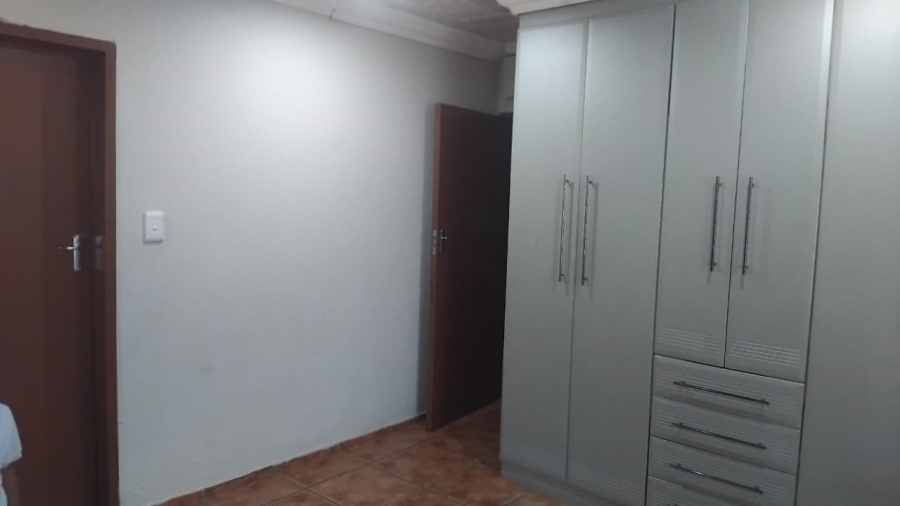 3 Bedroom Property for Sale in Soshanguve VV Gauteng