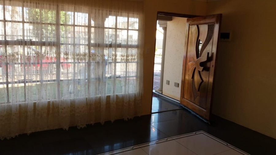 3 Bedroom Property for Sale in Soshanguve VV Gauteng