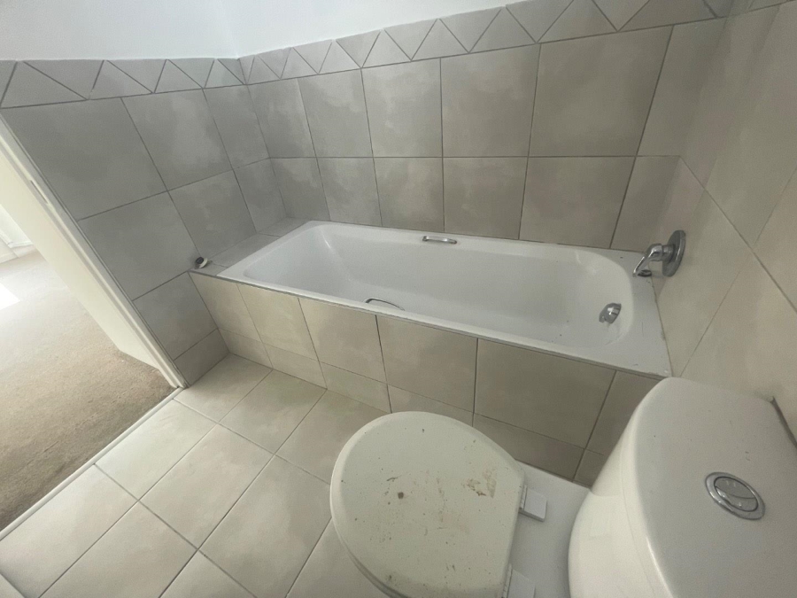 1 Bedroom Property for Sale in Esther Park Gauteng