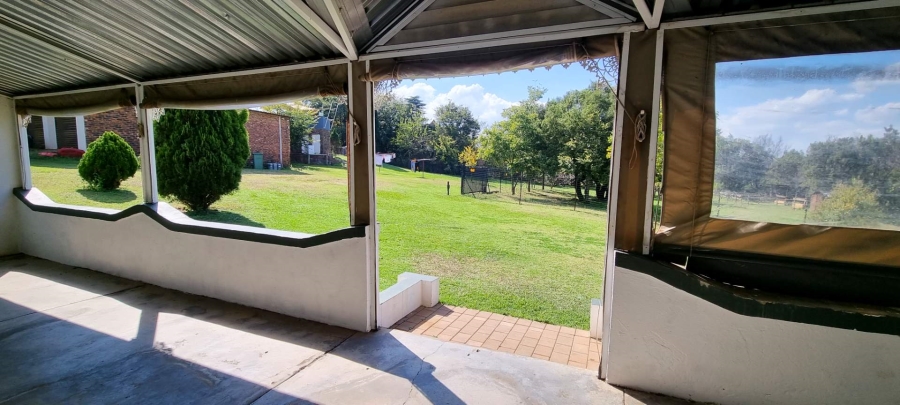 To Let 3 Bedroom Property for Rent in Flora Park Gauteng