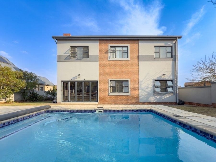 3 Bedroom Property for Sale in Midstream Hill Gauteng