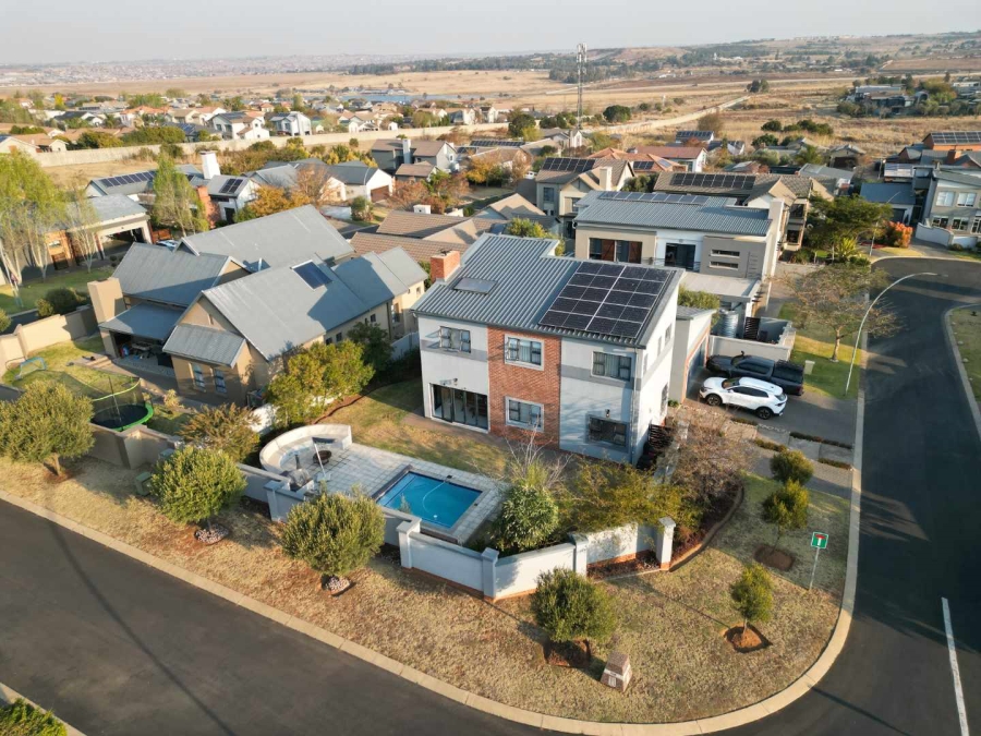 3 Bedroom Property for Sale in Midstream Hill Gauteng