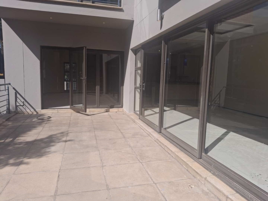 To Let 2 Bedroom Property for Rent in Melrose Gauteng