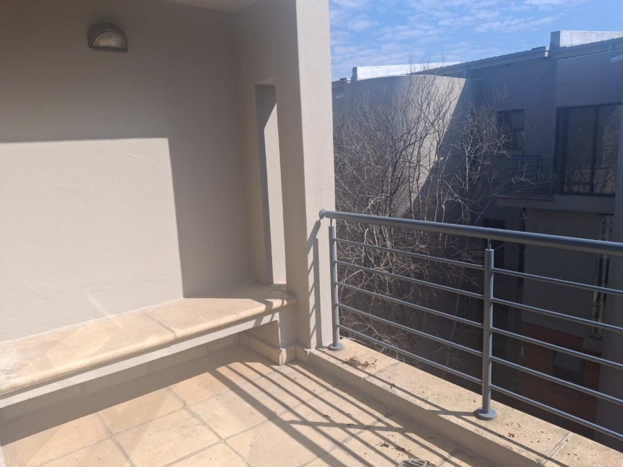 To Let 2 Bedroom Property for Rent in Melrose Gauteng