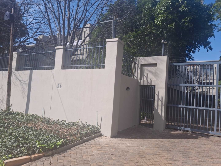 To Let 2 Bedroom Property for Rent in Melrose Gauteng