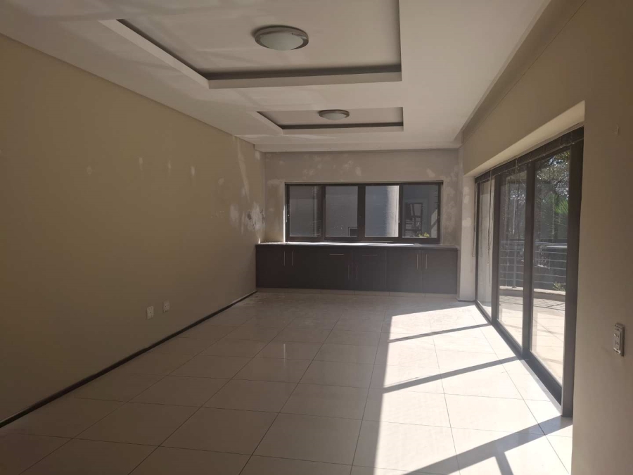 To Let 2 Bedroom Property for Rent in Melrose Gauteng