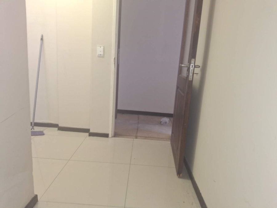 To Let 2 Bedroom Property for Rent in Melrose Gauteng