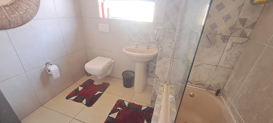 3 Bedroom Property for Sale in Elandspark Gauteng