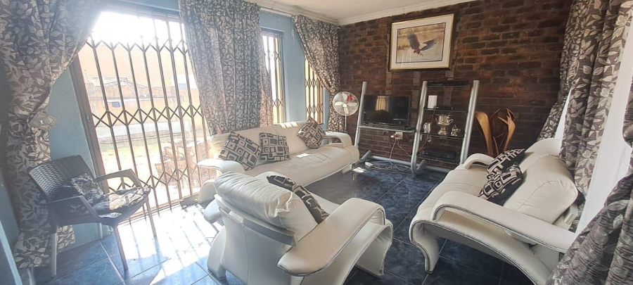3 Bedroom Property for Sale in Elandspark Gauteng