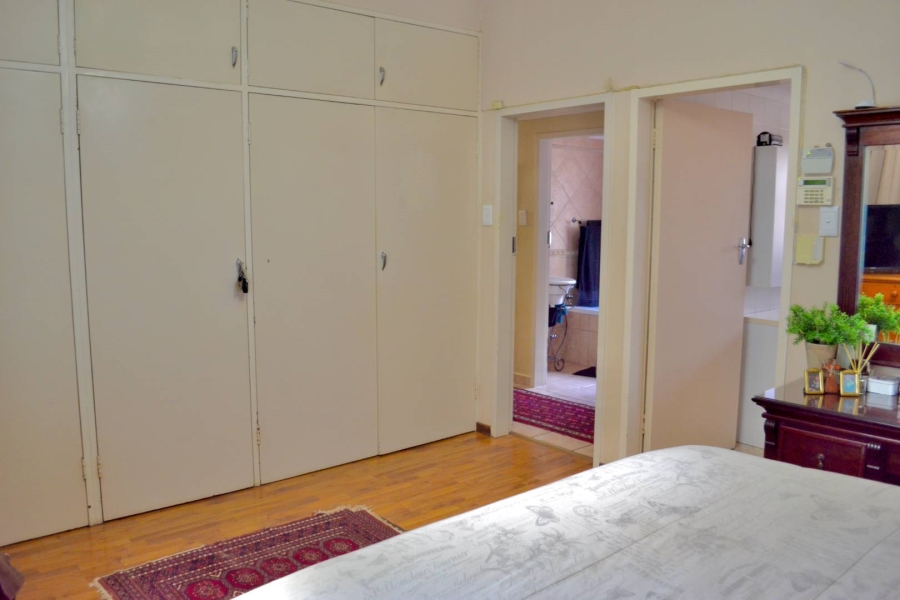 4 Bedroom Property for Sale in Ashlea Gardens Gauteng