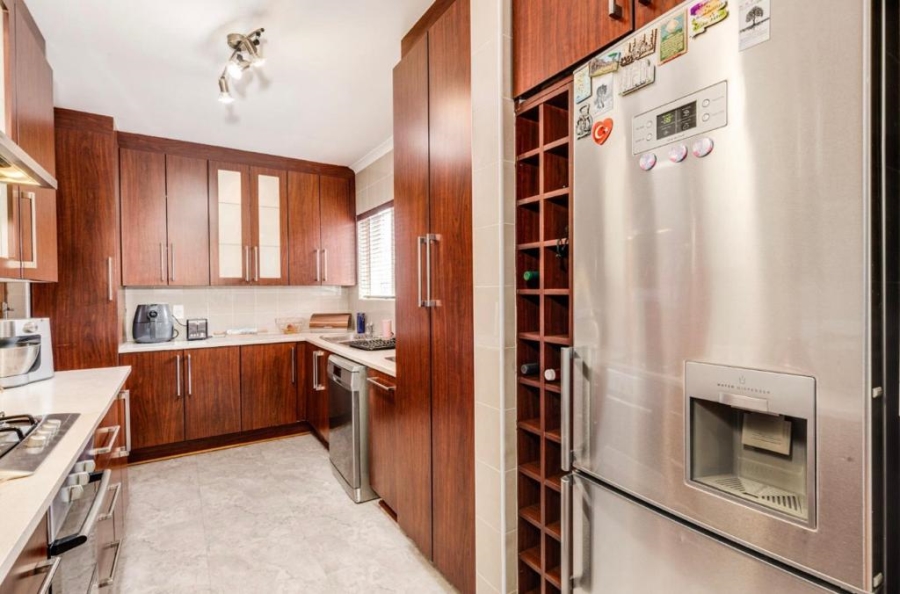 2 Bedroom Property for Sale in Wendywood Gauteng
