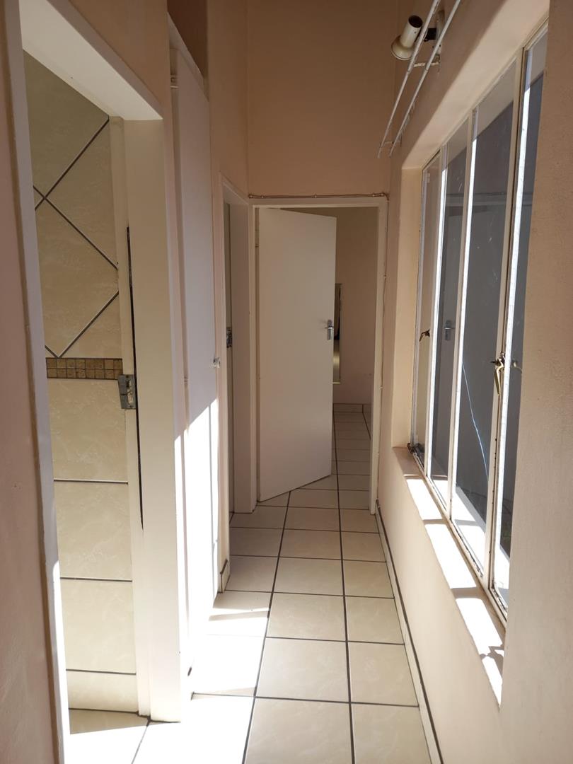 To Let 2 Bedroom Property for Rent in Northgate Gauteng