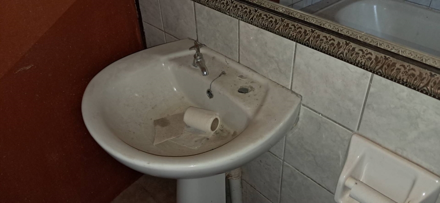 2 Bedroom Property for Sale in Soshanguve Pp2 Gauteng