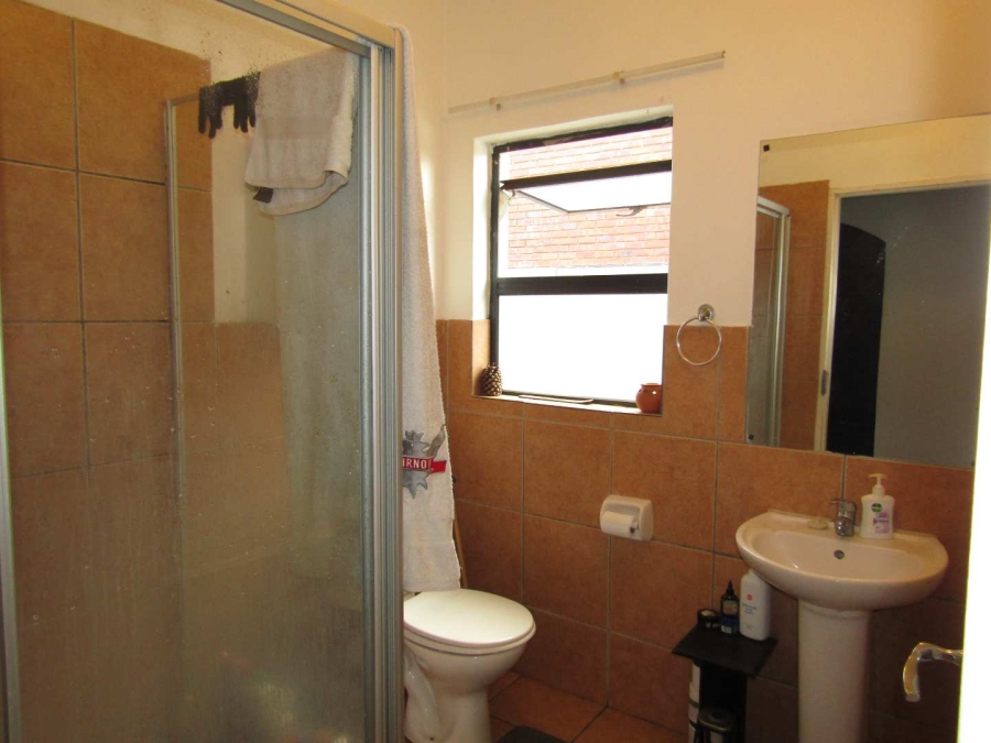2 Bedroom Property for Sale in Auckland Park Gauteng